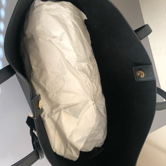 For @denska 💗 Packaging process - Picture 4 of 8